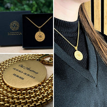 Cargar imagen en el visor de la galería, Collar zodiacal personalizado chapado en oro de 18 quilates – Incluido en la caja de regalo